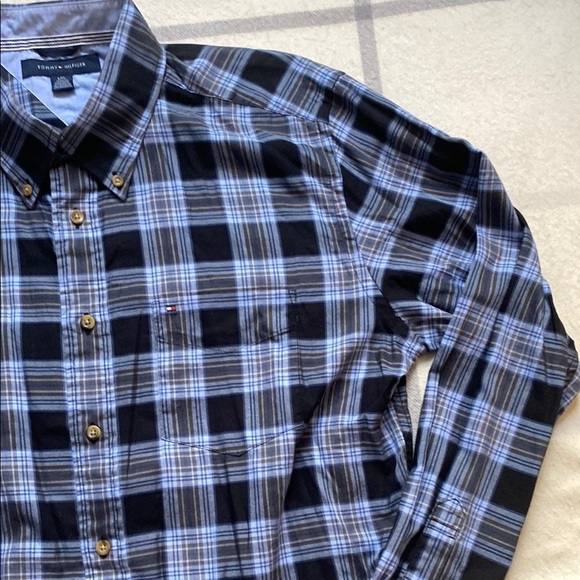 Tommy Hilfiger Blue Plaid Button-Down Shirt Men's Size Large - Picture 7 of 10